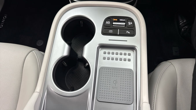 Hyundai IONIQ 9 314kW Calligraphy 110kWh 5dr AWD Auto Electric Estate - Image 31